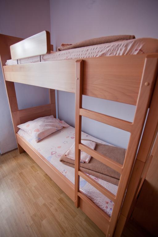 Hostel Hi *